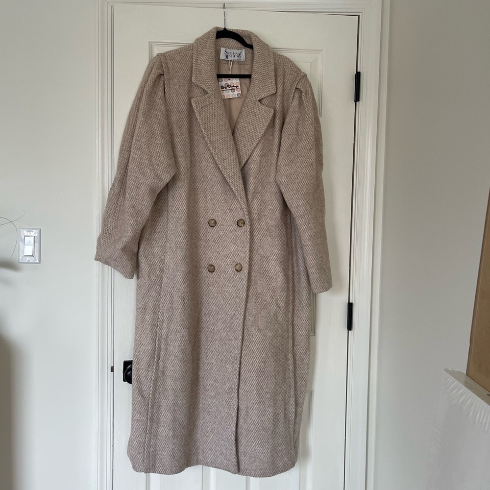 vintage wool coat (plus size)